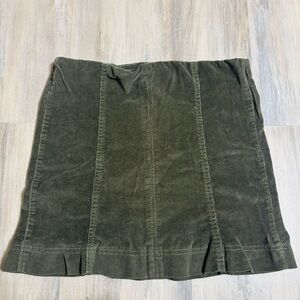 Green Corduroy Mini Skirt by Jolt size 3 - 26W